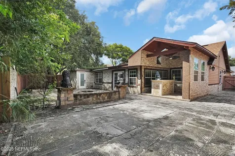 8786 Spring Harvest Lane E Jacksonville FL 32244