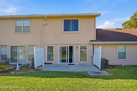11 Northside Drive S Jacksonville FL 32218