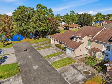 11 Northside Drive S Jacksonville FL 32218