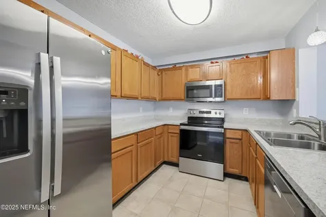 11 Northside Drive S Jacksonville FL 32218