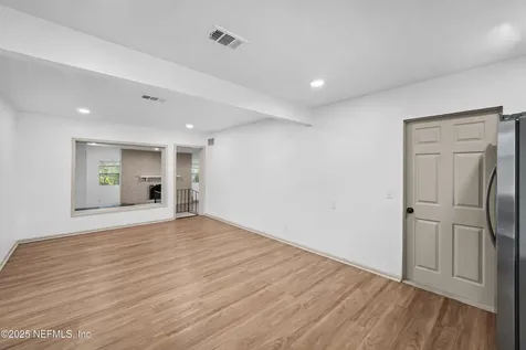 6910 Cartier Circle Jacksonville FL 32208