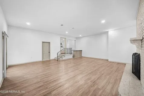 6910 Cartier Circle Jacksonville FL 32208