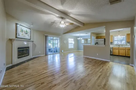 4570 Blue Stream Lane N Jacksonville FL 32224