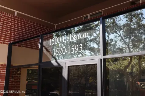 1590 Le Baron Avenue Jacksonville FL 32207