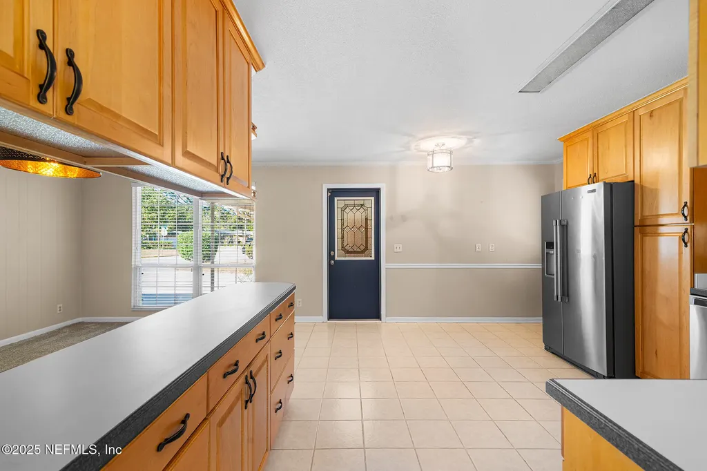 2944 Madrid Avenue E Jacksonville FL 32217