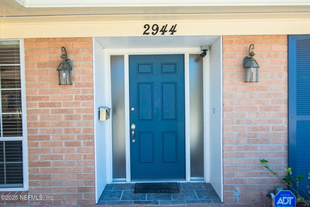 2944 Madrid Avenue E Jacksonville FL 32217