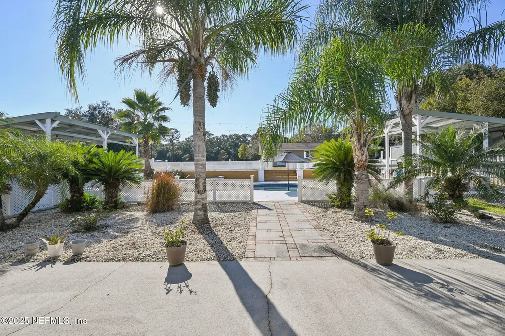 768 Arthur Moore Drive Green Cove Springs FL 32043