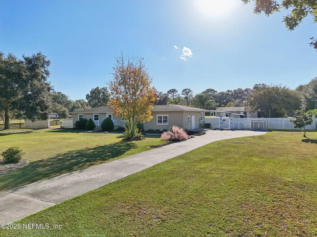 768 Arthur Moore Drive Green Cove Springs FL 32043