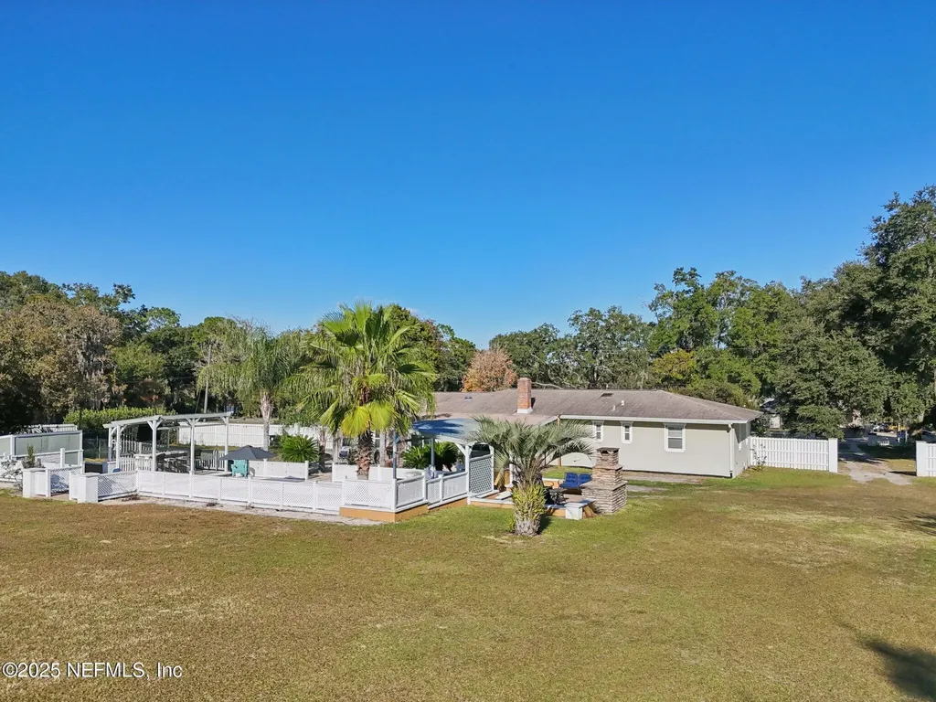 768 Arthur Moore Drive Green Cove Springs FL 32043