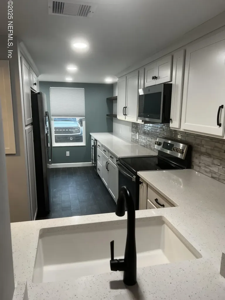 8129 Village Gate Court Jacksonville FL 32217