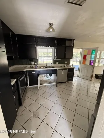 5659 Maxine Drive Jacksonville FL 32277