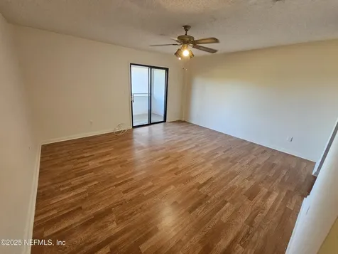 1307 River Hills Circle E Jacksonville FL 32211