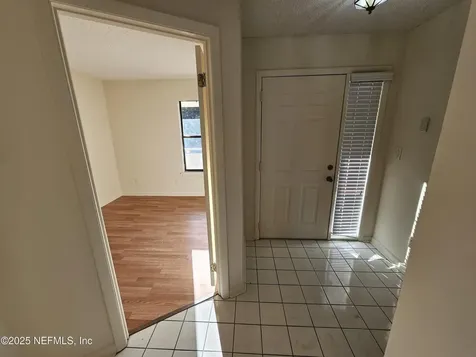 1307 River Hills Circle E Jacksonville FL 32211