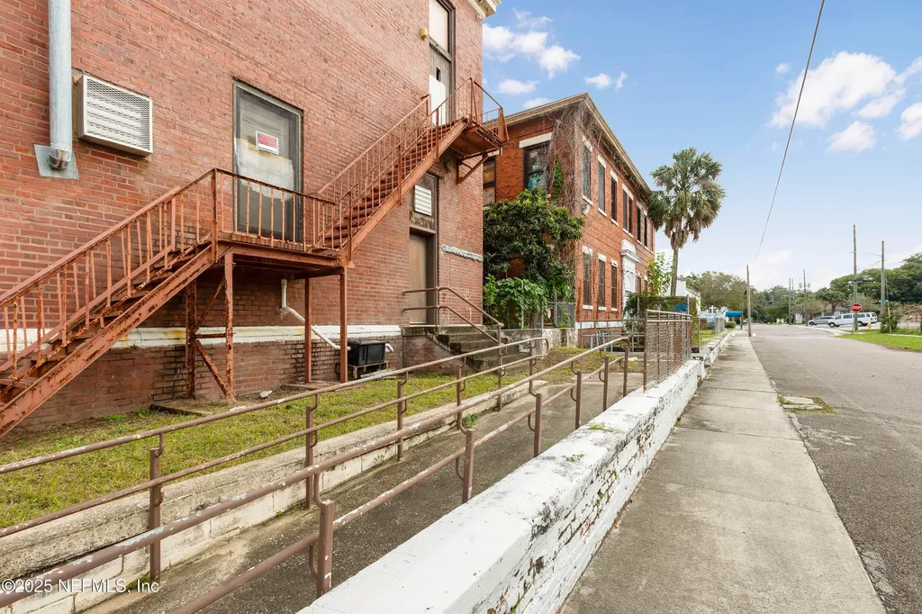 1221 E 16th Street Jacksonville FL 32206