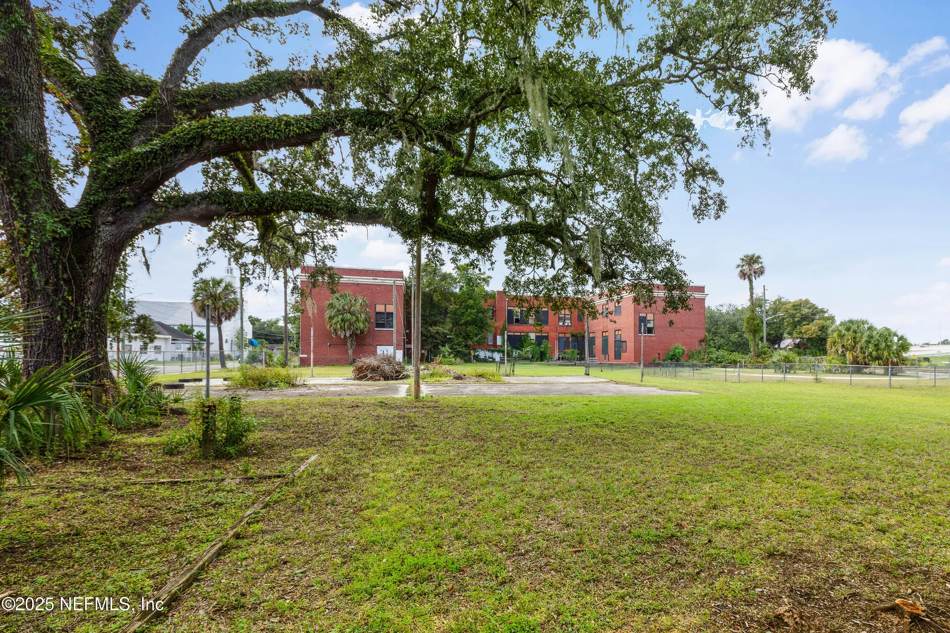 1221 E 16th Street Jacksonville FL 32206