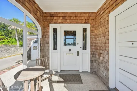 178 Avenida Menendez St. Augustine FL 32084
