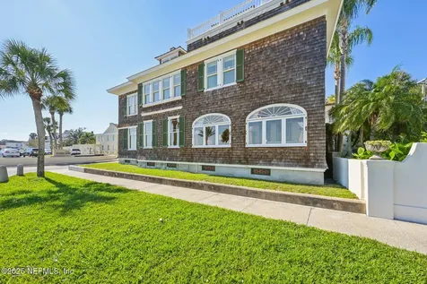 178 Avenida Menendez St. Augustine FL 32084