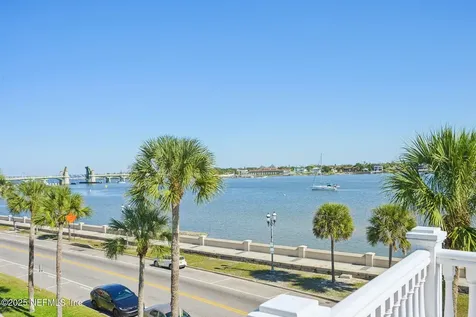 178 Avenida Menendez St. Augustine FL 32084