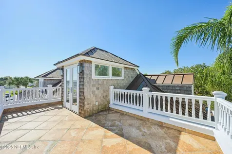 178 Avenida Menendez St. Augustine FL 32084