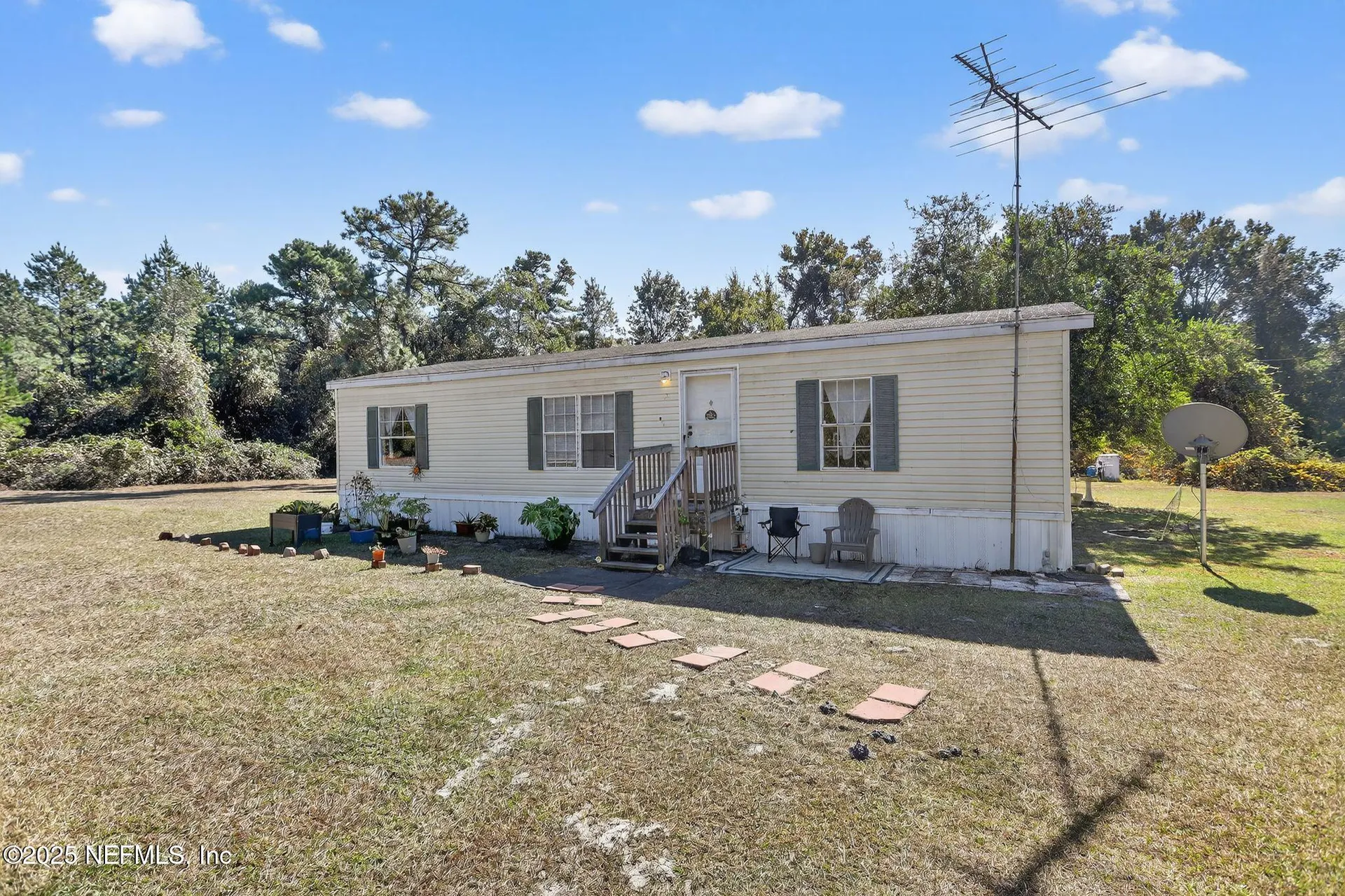 136 E Moccasin Creek Lane Palatka FL 32177