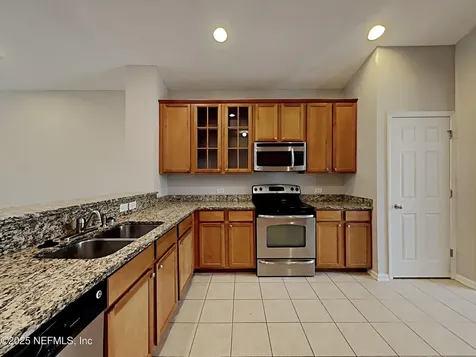15582 Turkoman Circle Jacksonville FL 32218