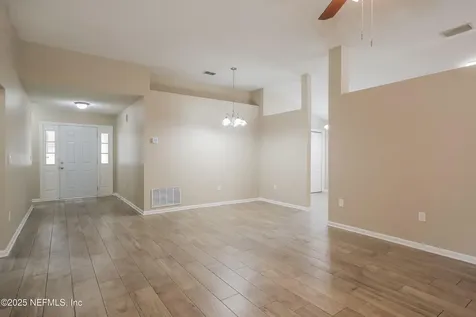 7725 Westport Bay Drive Jacksonville FL 32244