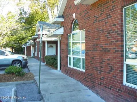 5911 Timuquana Road Jacksonville FL 32210