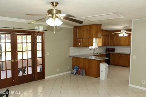 6811 Hermitage Road Jacksonville FL 32277