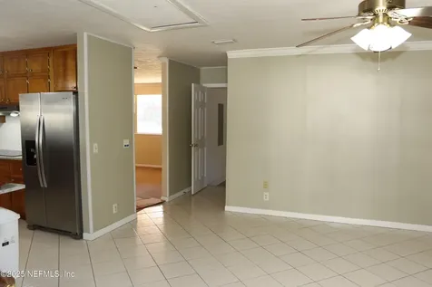 6811 Hermitage Road Jacksonville FL 32277