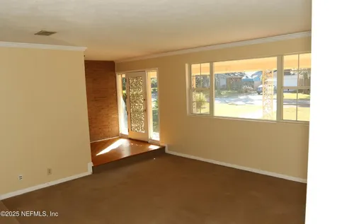 6811 Hermitage Road Jacksonville FL 32277