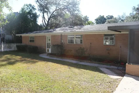 6811 Hermitage Road Jacksonville FL 32277
