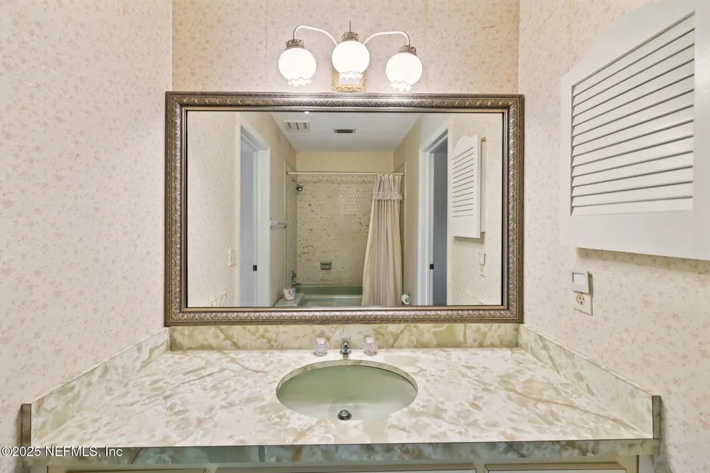 3707 Cathedral Oaks Place S Jacksonville FL 32217