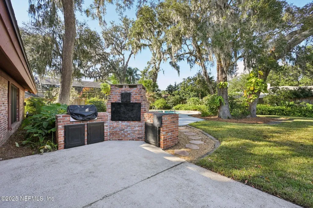 3707 Cathedral Oaks Place S Jacksonville FL 32217