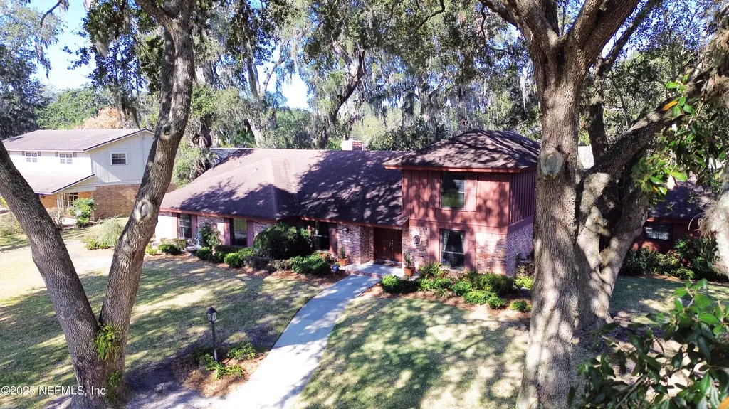 3707 Cathedral Oaks Place S Jacksonville FL 32217