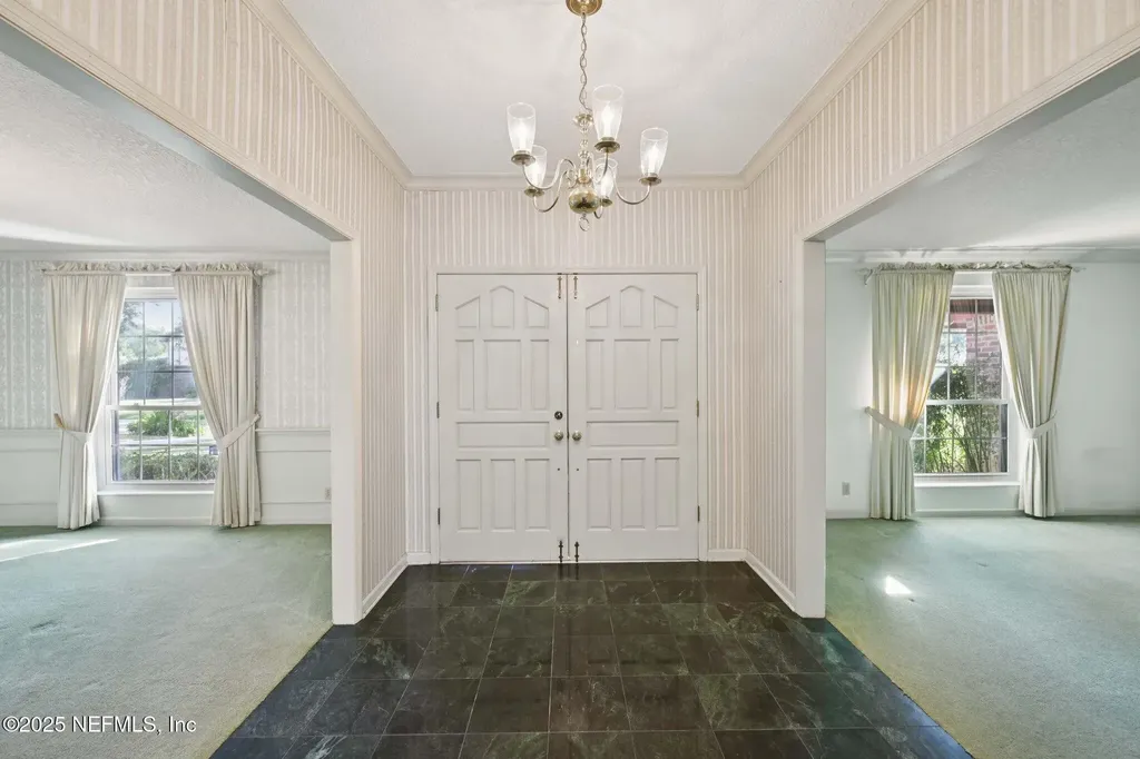3707 Cathedral Oaks Place S Jacksonville FL 32217