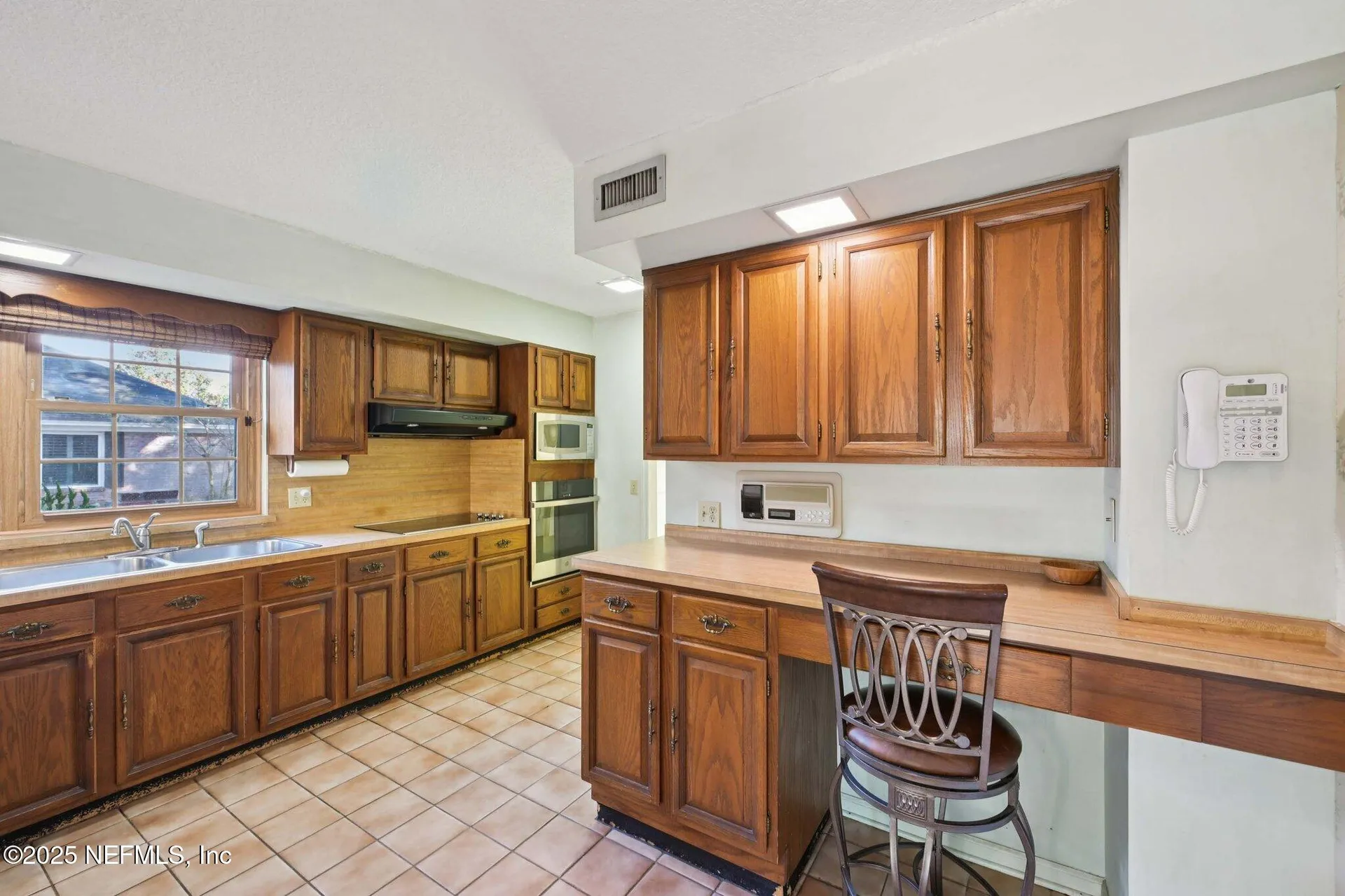 3707 Cathedral Oaks Place S Jacksonville FL 32217