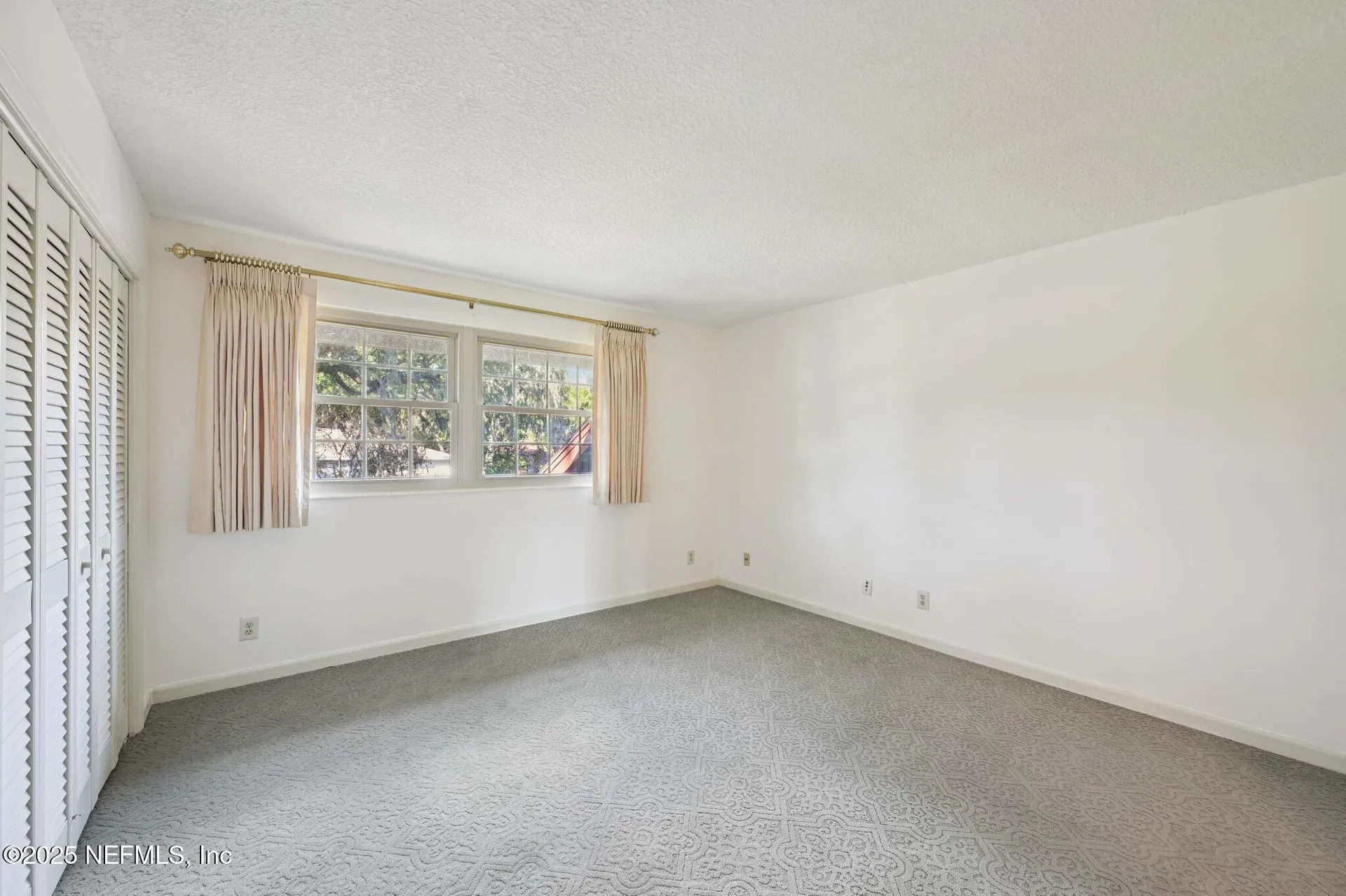 3707 Cathedral Oaks Place S Jacksonville FL 32217