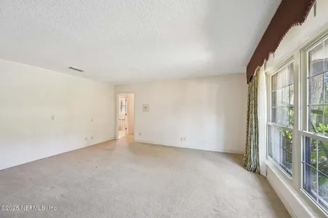 3707 Cathedral Oaks Place S Jacksonville FL 32217