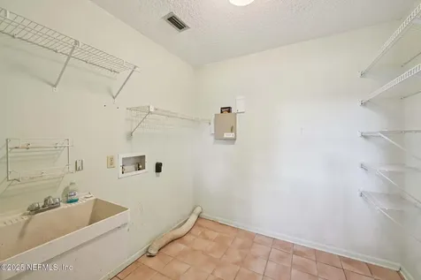 3707 Cathedral Oaks Place S Jacksonville FL 32217