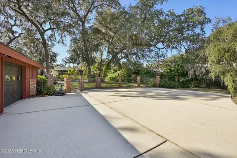 3707 Cathedral Oaks Place S Jacksonville FL 32217