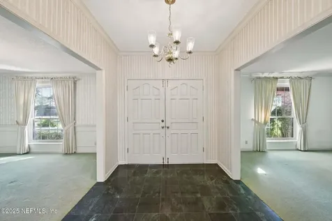3707 Cathedral Oaks Place S Jacksonville FL 32217