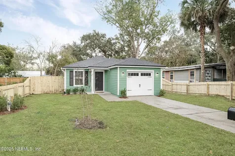4225 Mc Arthur Street Jacksonville FL 32207