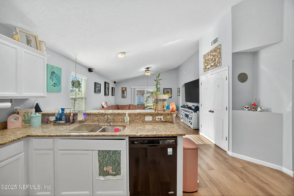 3286 Hidden Meadows Court Green Cove Springs FL 32043