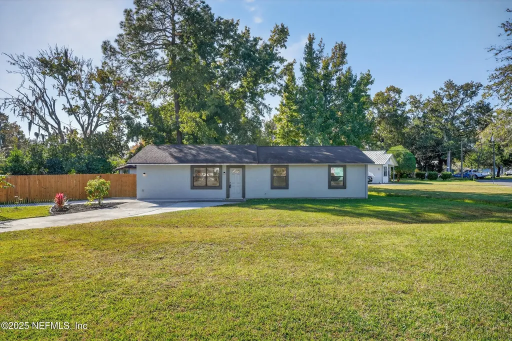 466 Sally Street Green Cove Springs FL 32043