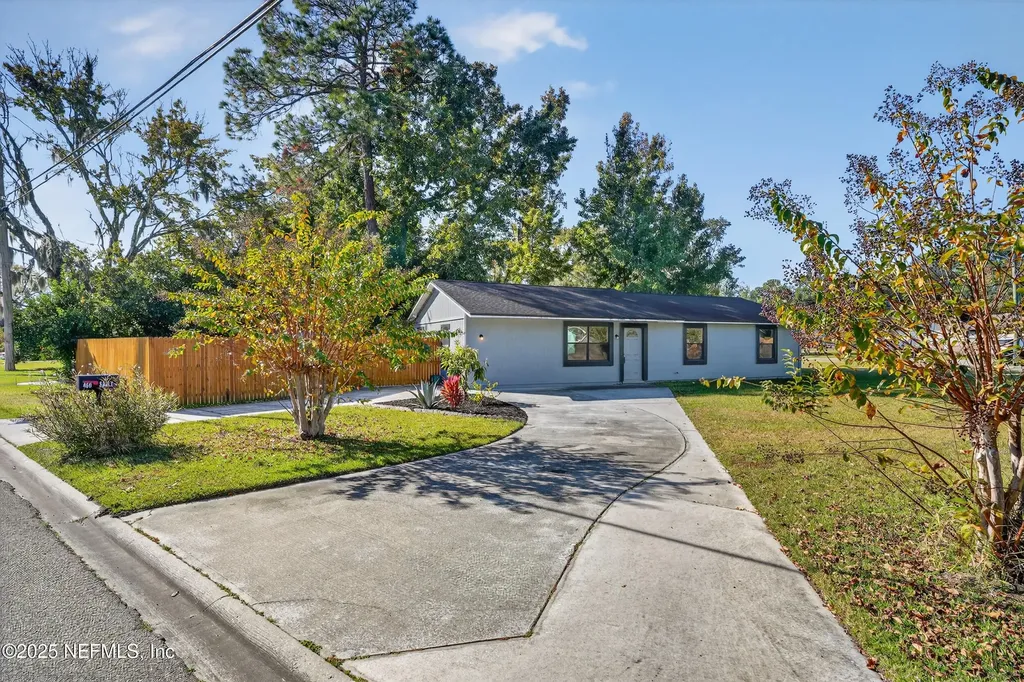 466 Sally Street Green Cove Springs FL 32043