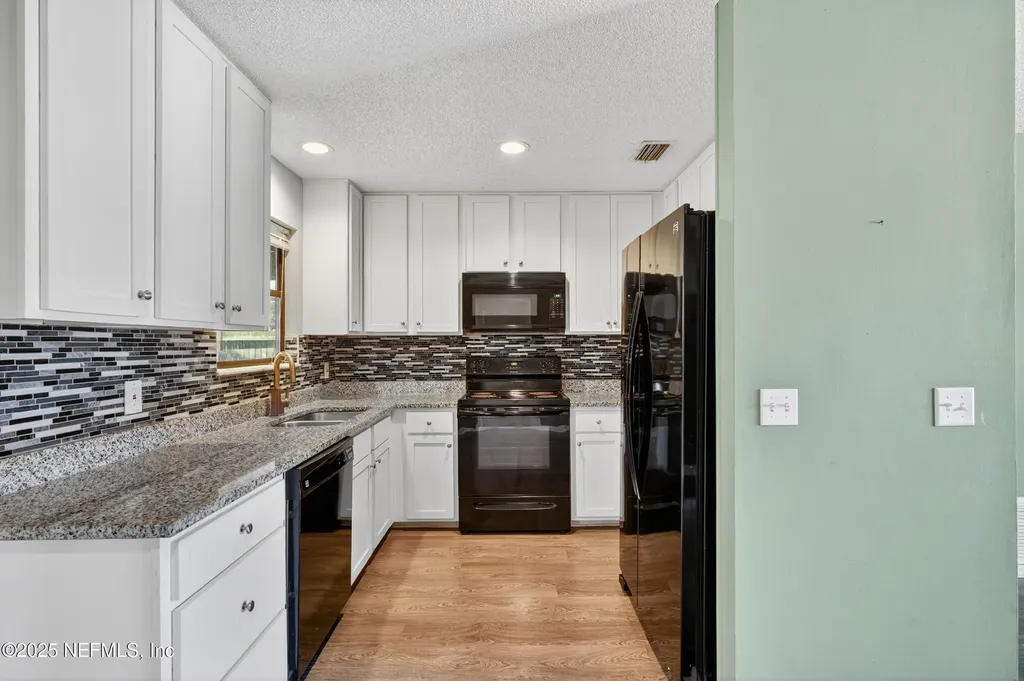 466 Sally Street Green Cove Springs FL 32043