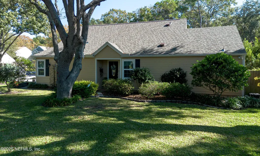 7746 Mystic Point Court E Jacksonville FL 32277