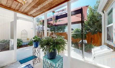 7746 Mystic Point Court E Jacksonville FL 32277