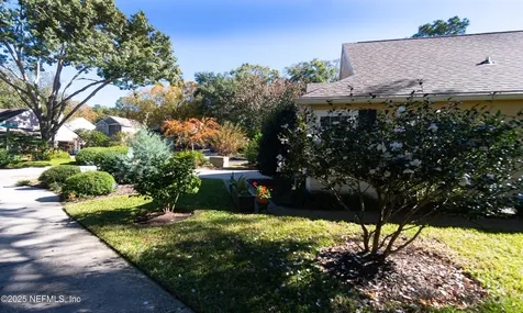 7746 Mystic Point Court E Jacksonville FL 32277
