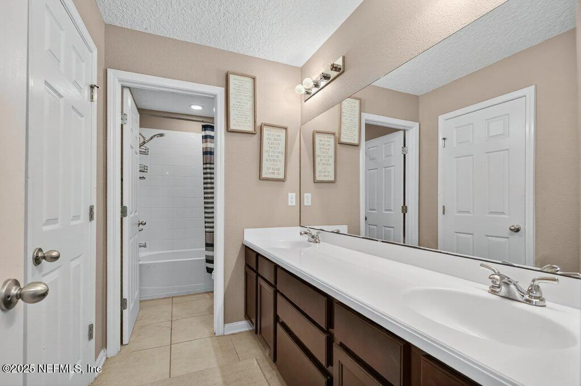 12256 Silverthorn Court Jacksonville FL 32258